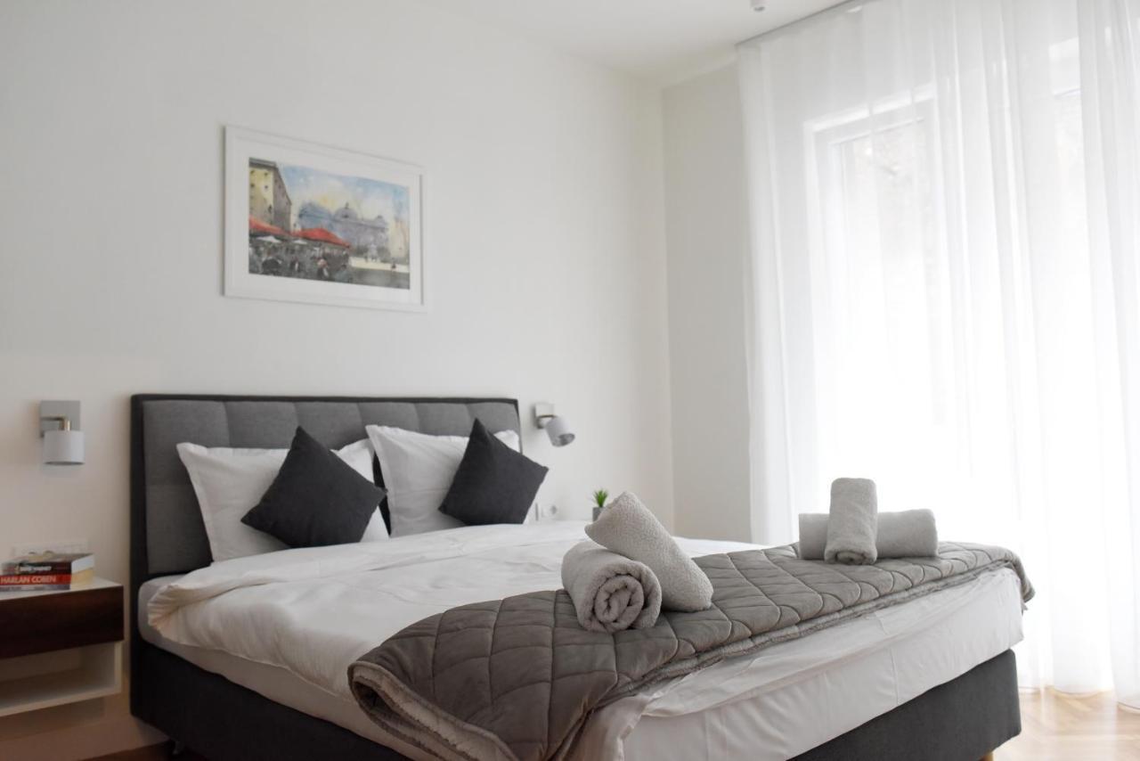 Apartments Belvedere Belgrado Exterior foto